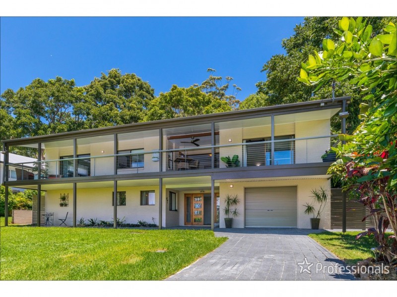 12 Carey Parade, Tamborine Mountain QLD 4272