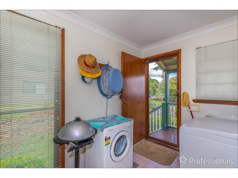 10 Magnetic Drive, Tamborine Mountain QLD 4272