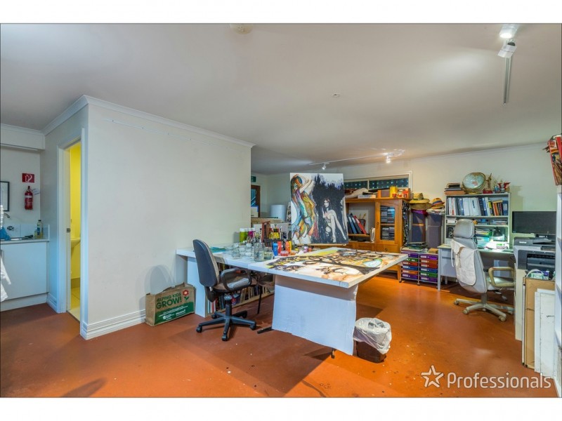 1 Bartle Road, Tamborine Mountain QLD 4272