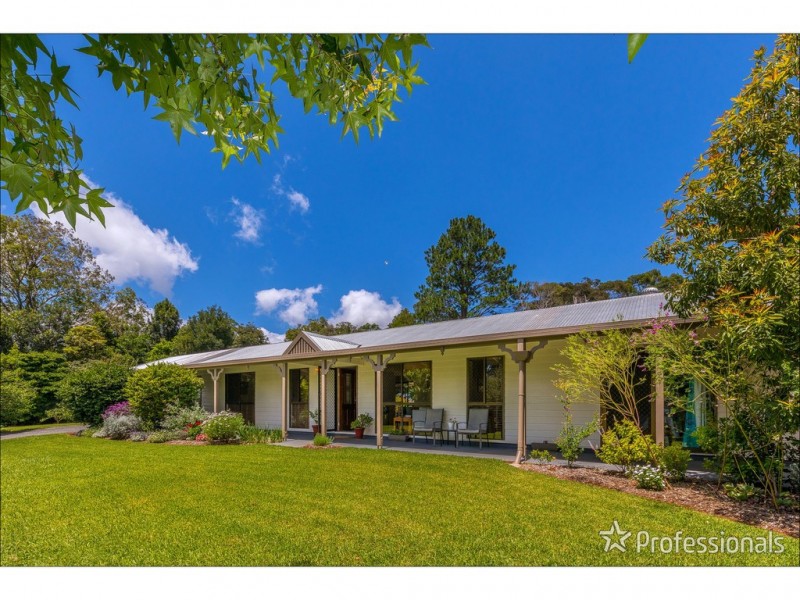 50 Kootenai Drive, Tamborine Mountain QLD 4272