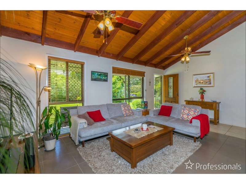 50 Kootenai Drive, Tamborine Mountain QLD 4272