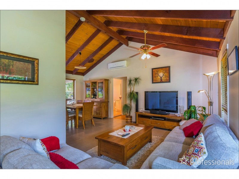 50 Kootenai Drive, Tamborine Mountain QLD 4272