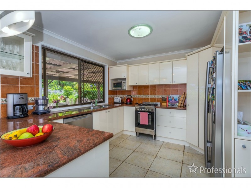 50 Kootenai Drive, Tamborine Mountain QLD 4272