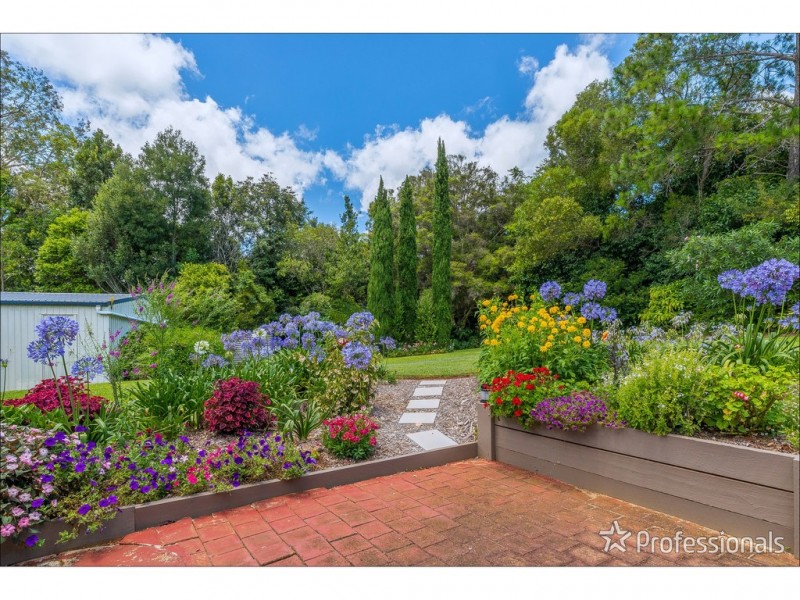 50 Kootenai Drive, Tamborine Mountain QLD 4272