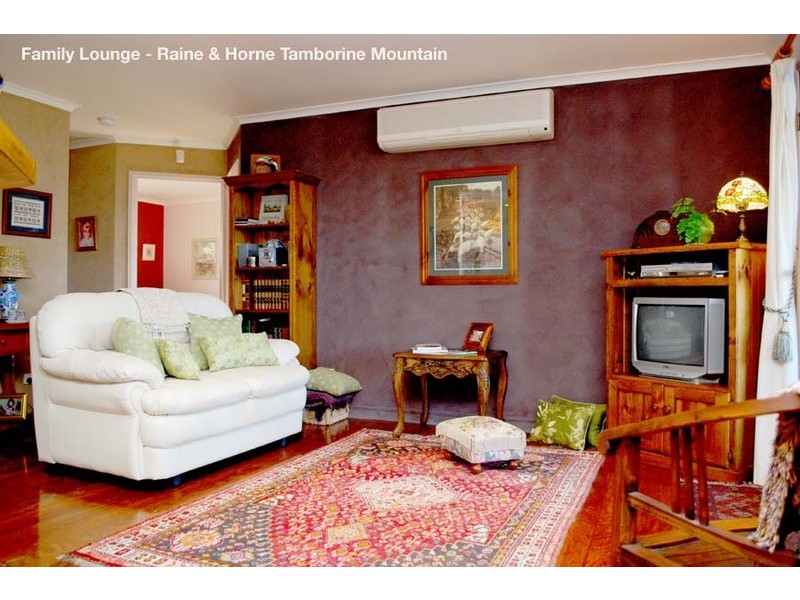 Eagle Heights QLD 4271