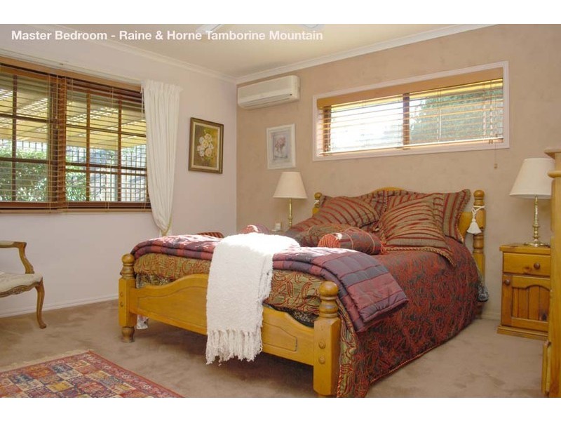 Eagle Heights QLD 4271