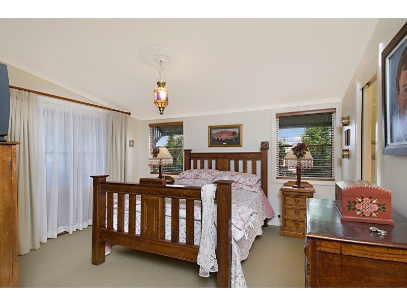 Eagle Heights QLD 4271