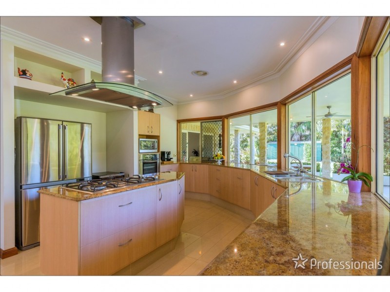 69-73 Benowa Street, Tamborine Mountain QLD 4272