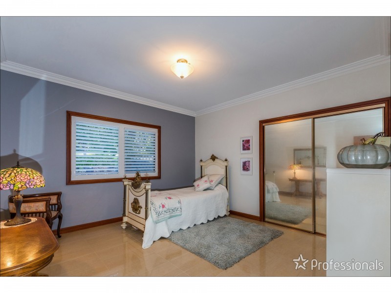 69-73 Benowa Street, Tamborine Mountain QLD 4272