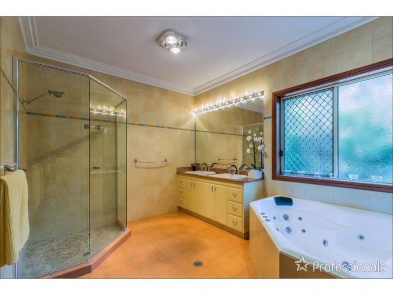 69-73 Benowa Street, Tamborine Mountain QLD 4272