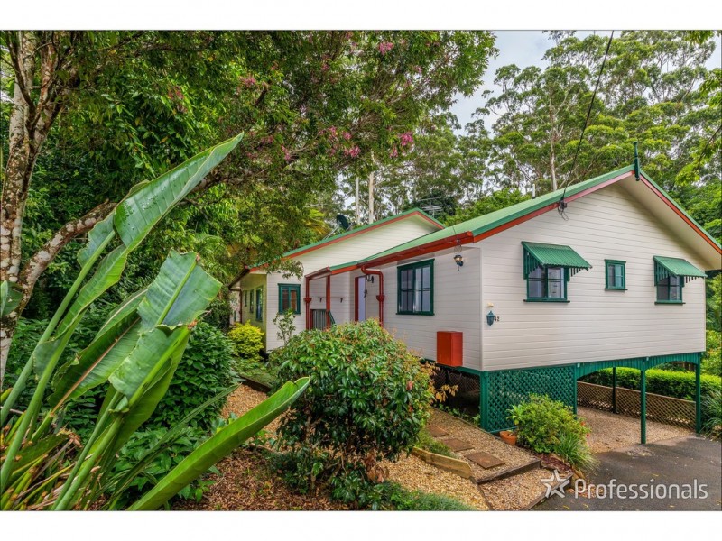 42 Dapsang Drive, Tamborine Mountain QLD 4272