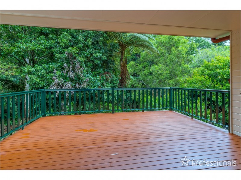 42 Dapsang Drive, Tamborine Mountain QLD 4272