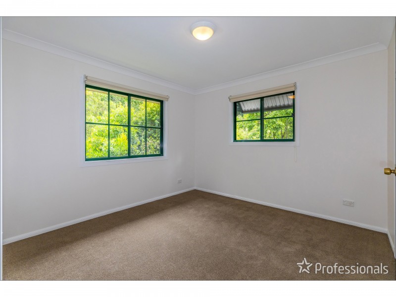 42 Dapsang Drive, Tamborine Mountain QLD 4272
