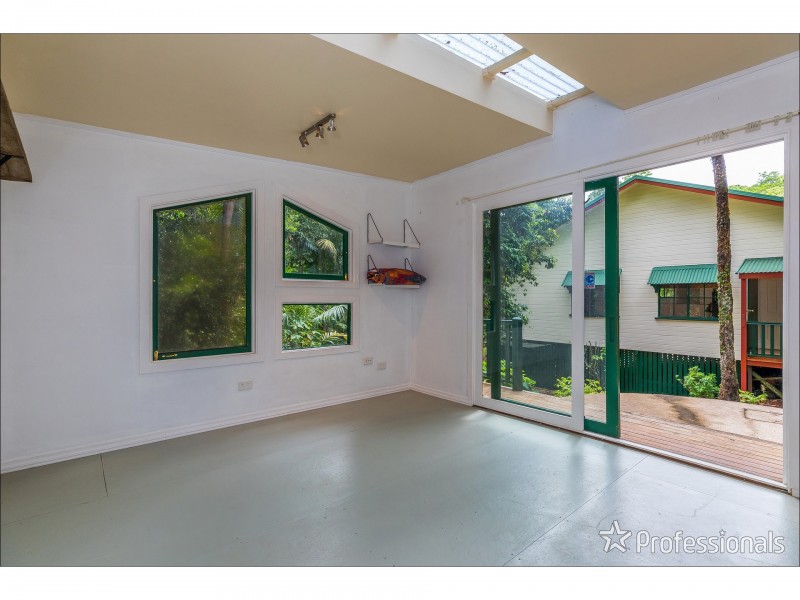 42 Dapsang Drive, Tamborine Mountain QLD 4272