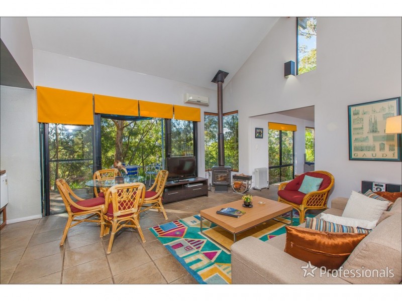 387 Henri Robert Drive, Tamborine Mountain QLD 4272