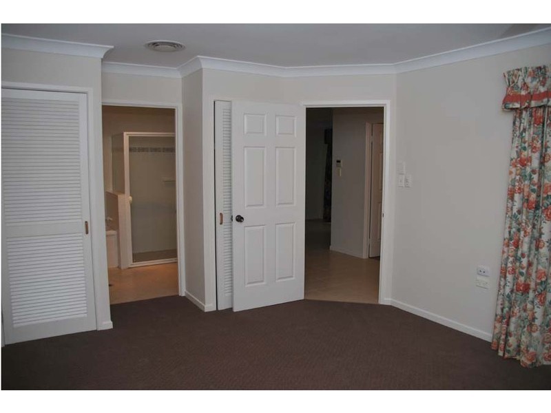 2/17 Driscoll Lane, Eagle Heights QLD 4271