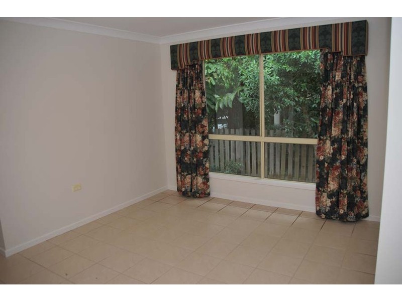 2/17 Driscoll Lane, Eagle Heights QLD 4271