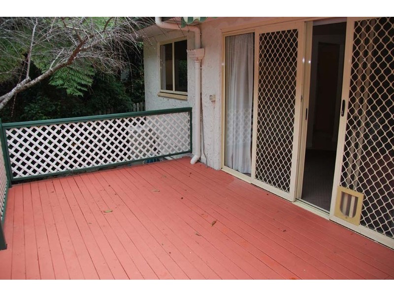 2/17 Driscoll Lane, Eagle Heights QLD 4271