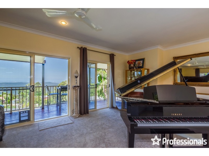 8-10 Flores Court, Tamborine Mountain QLD 4272