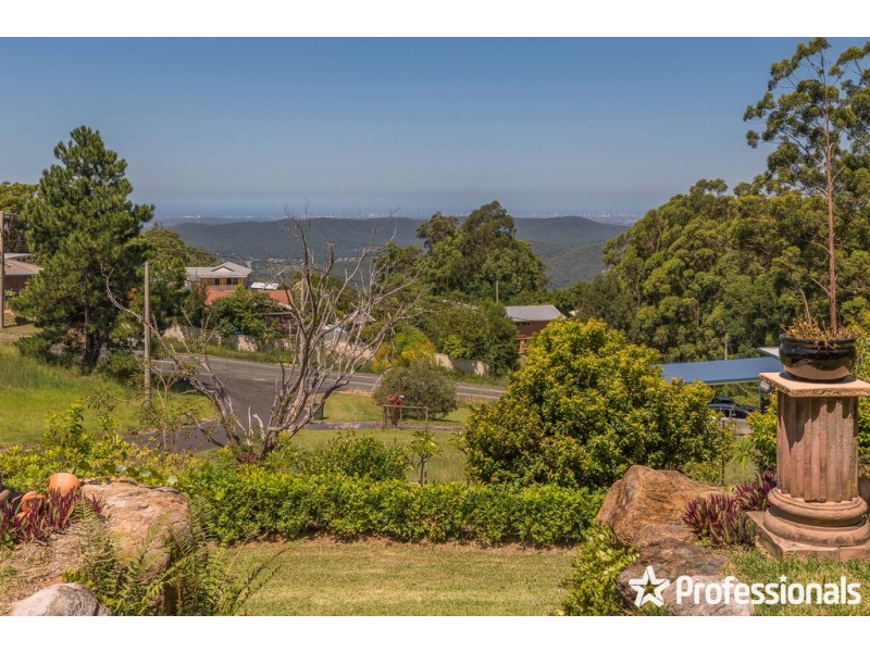 8-10 Flores Court, Tamborine Mountain QLD 4272