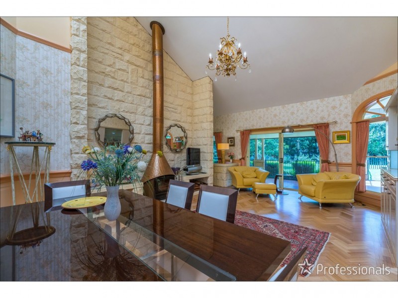 258-260 Long Road, Tamborine Mountain QLD 4272