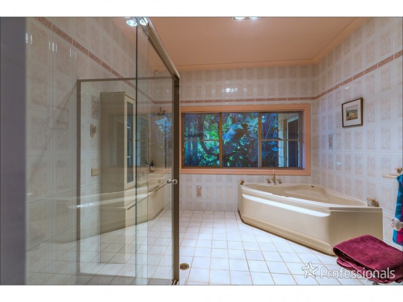 258-260 Long Road, Tamborine Mountain QLD 4272