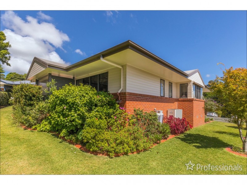 UNIT 31 27-29 Capo Lane, Tamborine Mountain QLD 4272
