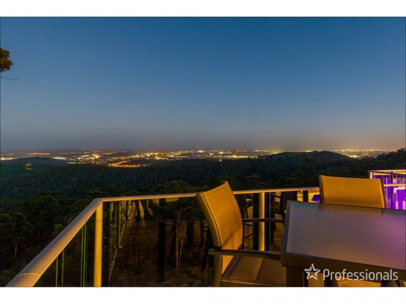 302 Wongawallan Drive, Wongawallan QLD 4210