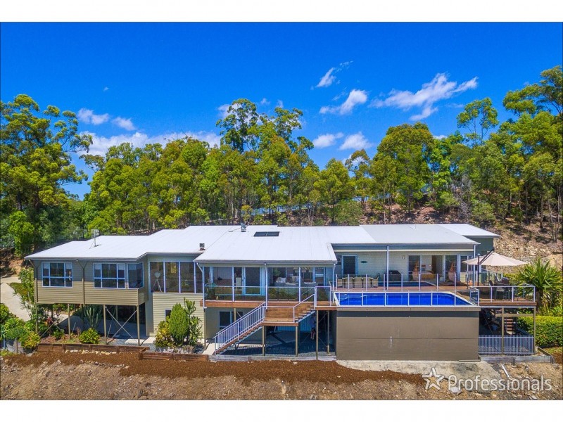 302 Wongawallan Drive, Wongawallan QLD 4210