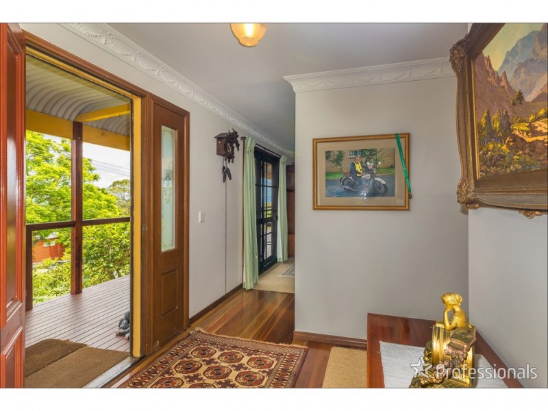 1-5 Lookout Parade, Tamborine Mountain QLD 4272