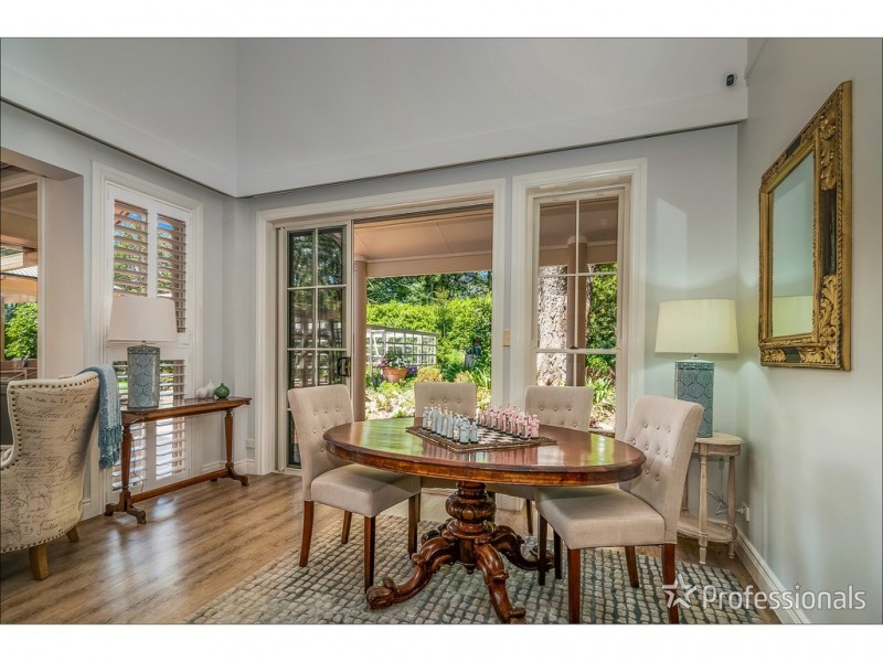 27-37 Normandie Court, Tamborine Mountain QLD 4272