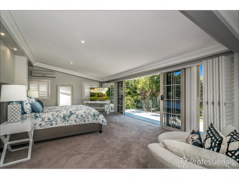 27-37 Normandie Court, Tamborine Mountain QLD 4272