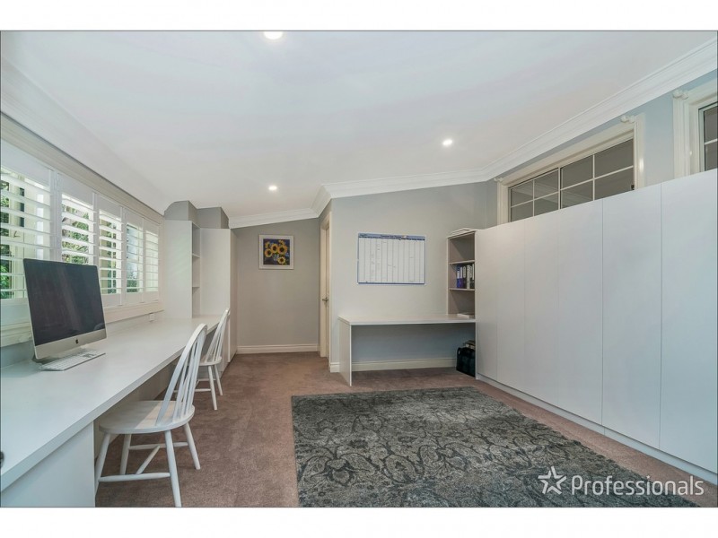 27-37 Normandie Court, Tamborine Mountain QLD 4272