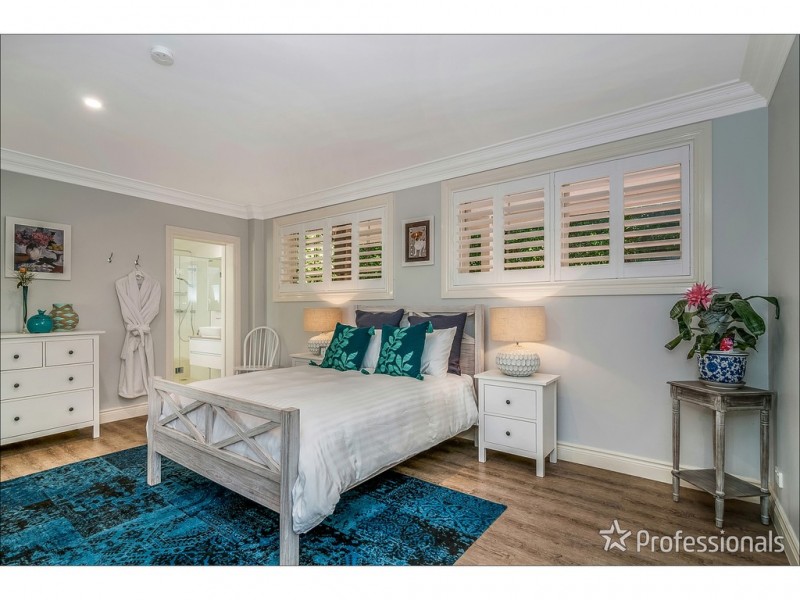 27-37 Normandie Court, Tamborine Mountain QLD 4272