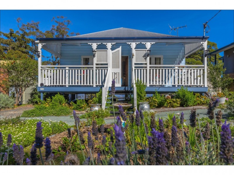 208 Beacon Road, Tamborine Mountain QLD 4272