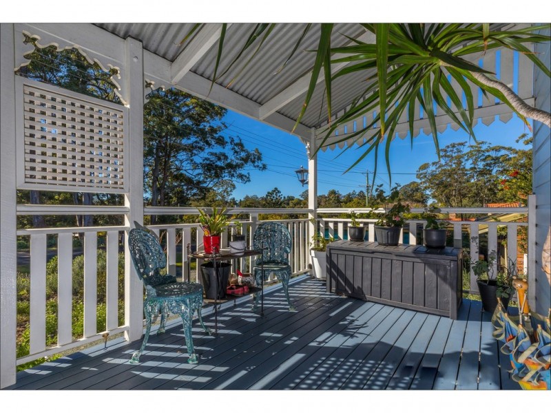 208 Beacon Road, Tamborine Mountain QLD 4272