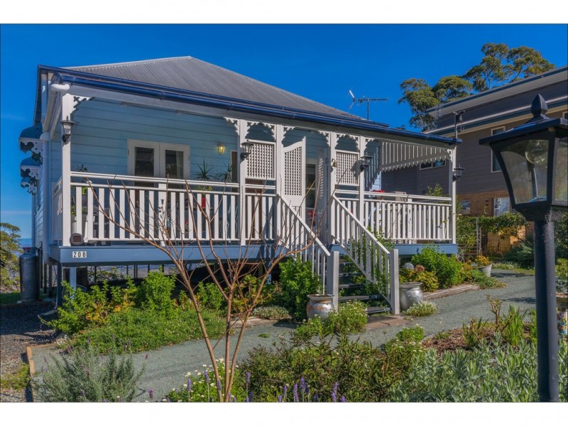 208 Beacon Road, Tamborine Mountain QLD 4272