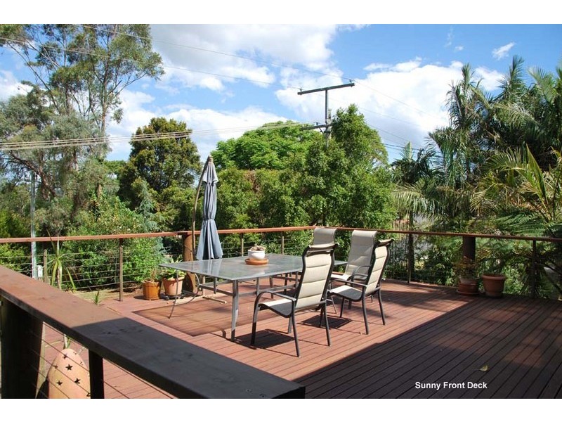24 Carey Parade, North Tamborine QLD 4272