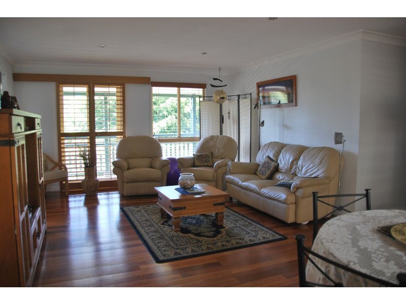 116 Contour Road, Eagle Heights QLD 4271