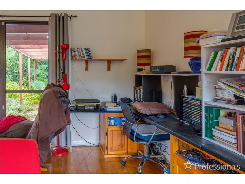 154 Eagle Heights Road, Tamborine Mountain QLD 4272