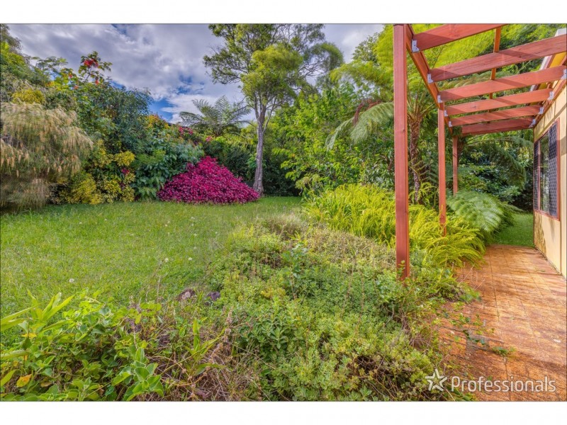 154 Eagle Heights Road, Tamborine Mountain QLD 4272