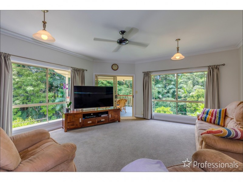 42 Wongawallan Road, Tamborine Mountain QLD 4272