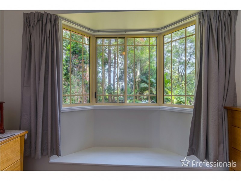 42 Wongawallan Road, Tamborine Mountain QLD 4272