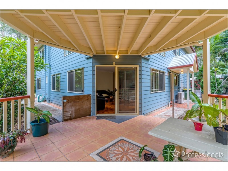 42 Wongawallan Road, Tamborine Mountain QLD 4272