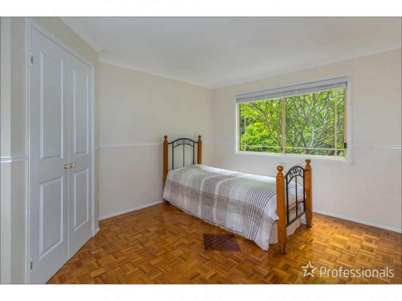 42 Wongawallan Road, Tamborine Mountain QLD 4272