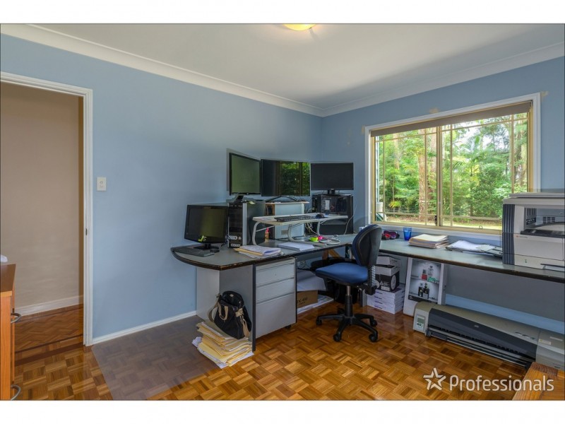 42 Wongawallan Road, Tamborine Mountain QLD 4272