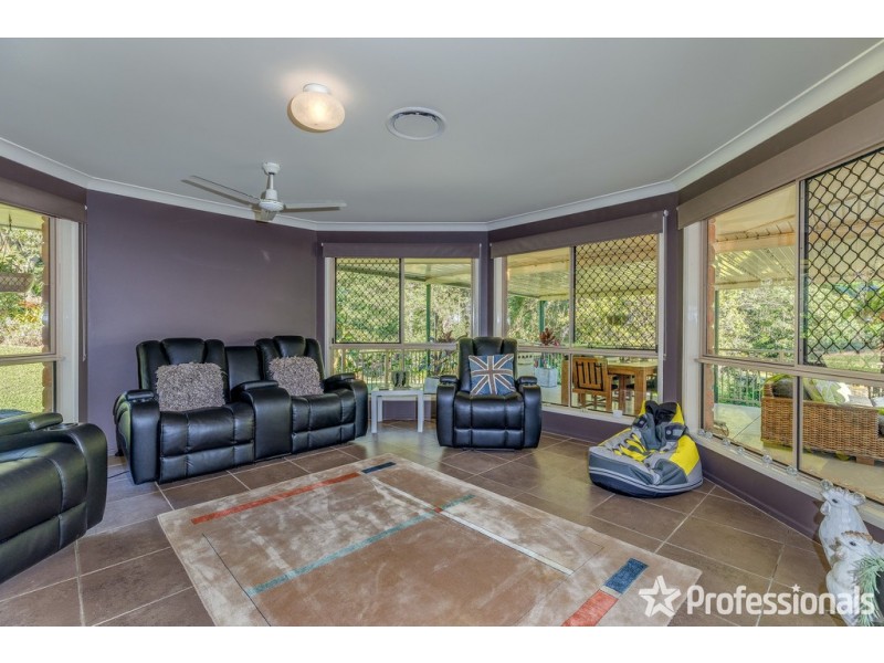 46 Crest Hill Drive, Wongawallan QLD 4210