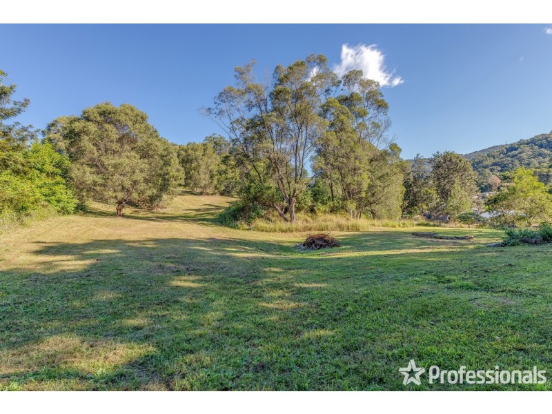 46 Crest Hill Drive, Wongawallan QLD 4210
