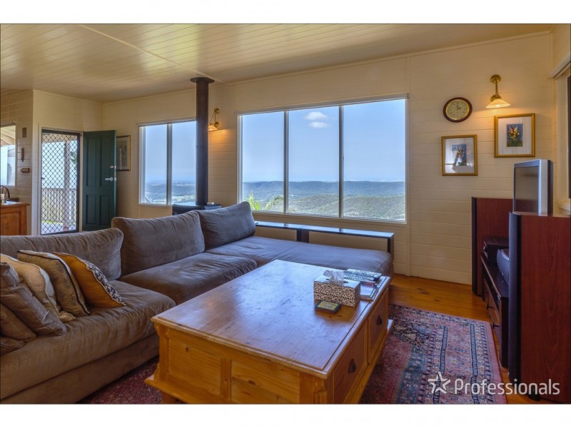 10 Wildflower Court, Tamborine Mountain QLD 4272