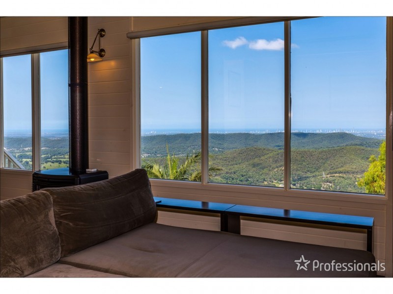 10 Wildflower Court, Tamborine Mountain QLD 4272